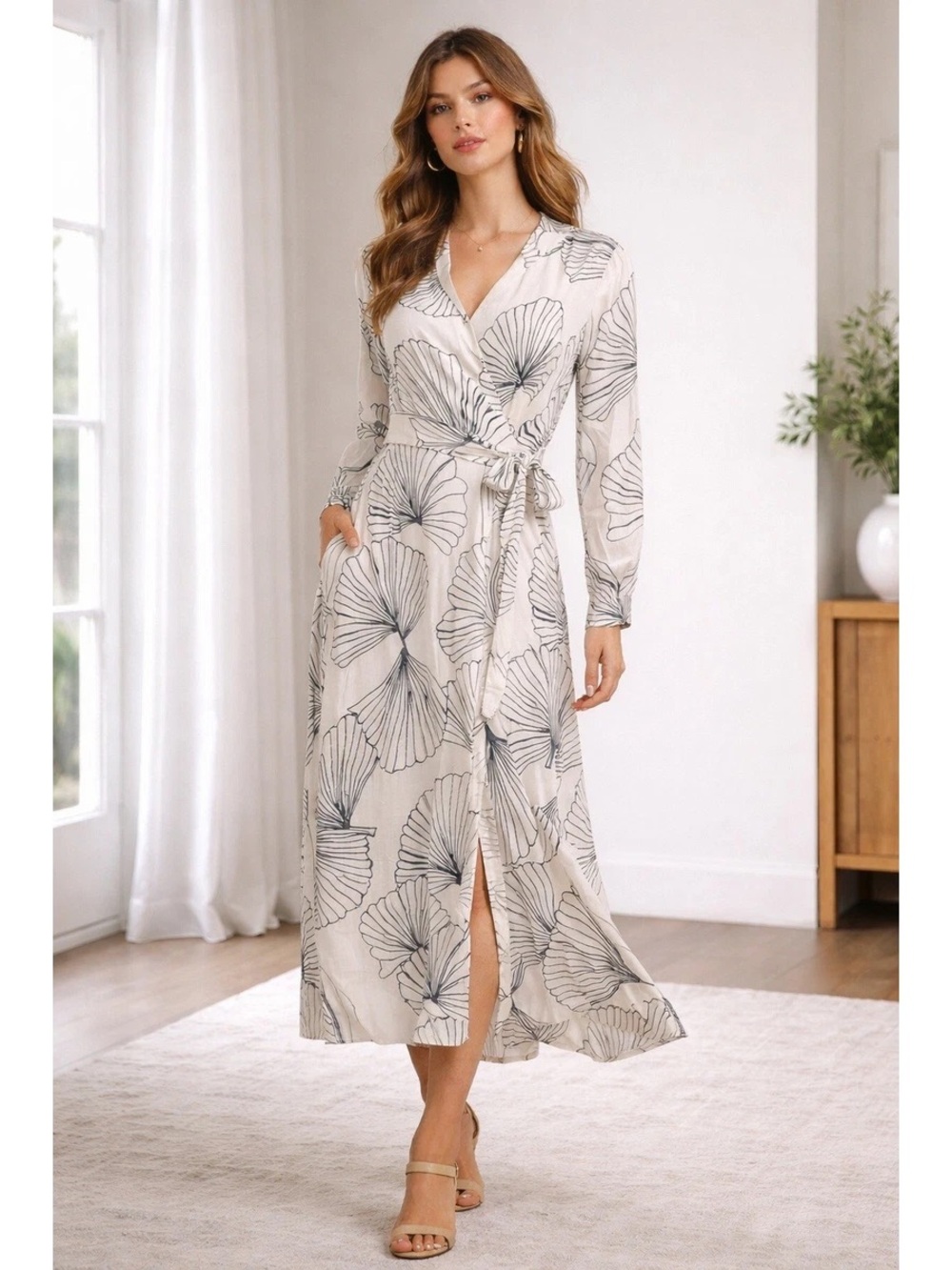 Magaschoni Long Sleeve Floral Wrap Maxi Dress in Ivory and Black size 6 like new